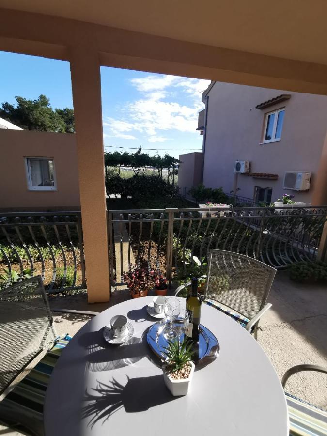 Apartment Ana Kastel Sucurac Exterior photo